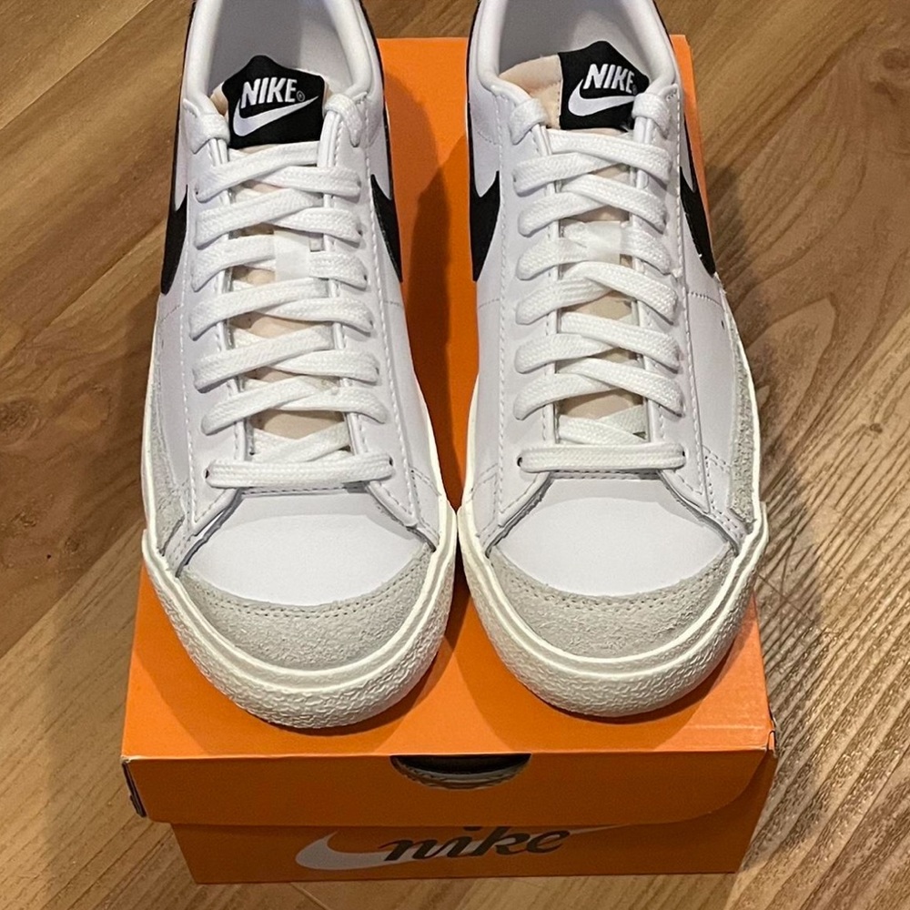 Nike blazer 7.5